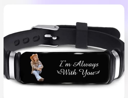 Customer photo review of Custom Photo I'm Always With You - Memorial Gift For Family, Friend - Personalized Engraved Bracelet