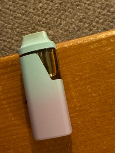 Customer photo review of Zaza - 2G HHC OG Kush - Indica