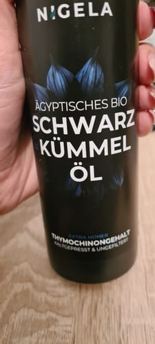 Customer photo review of Ägyptisches Bio Schwarzkümmelöl ungefiltert - kaltgepresst in Rohkostqualität - 200ml