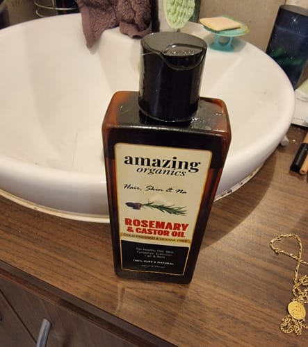 Customer photo review of Rosemary & Castor Oil for Hair Growth