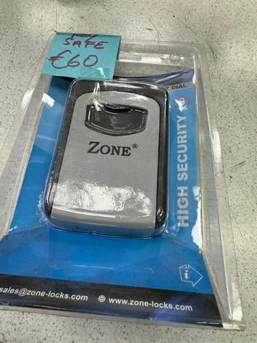 Anne D. review of Margot Plus Size Gatsby Dress - Green image 1 out of 4