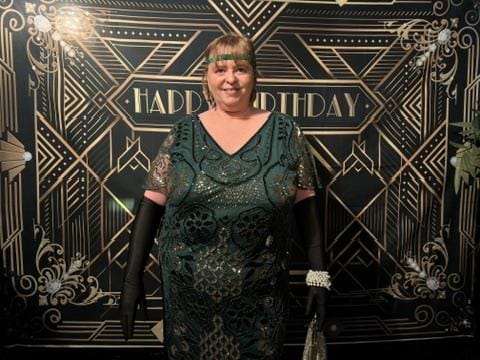 Anne D. review of Margot Plus Size Gatsby Dress - Green image 4 out of 4
