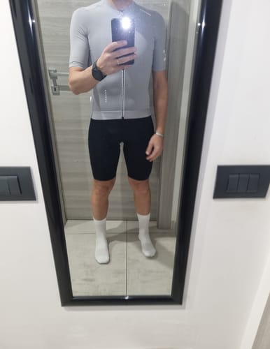 Customer photo review of VIVIDNESS JERSEY - GRAY