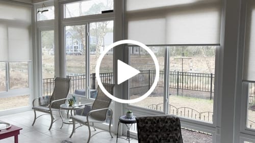 Customer video review of SmartWings Motorized Light Filtering Roller Shades 70% Blackout Safari