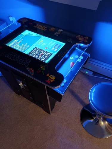 Customer photo review of 412 Arcade Commercial Cocktail Table Machine Lefty and Righty Play