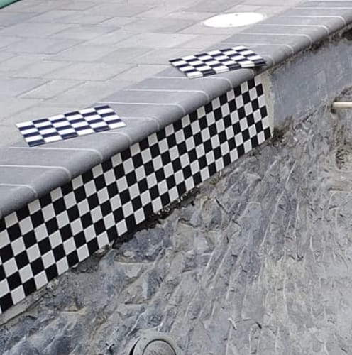 Customer photo review of White + Black Matte 2"x2" Chessboard
