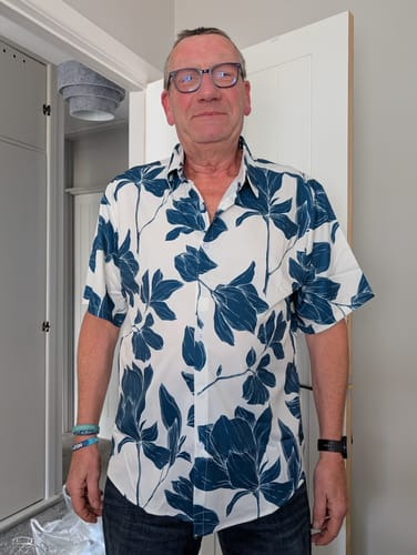 Customer photo review of Men's Summer Casual Floral Button Up Short Sleeve Holiday Cool Beach Shirt