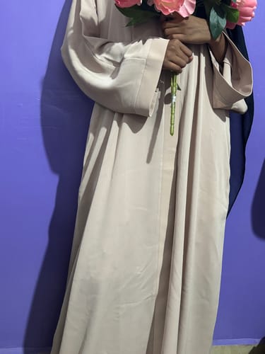Customer photo review of Peach Zoom Abaya