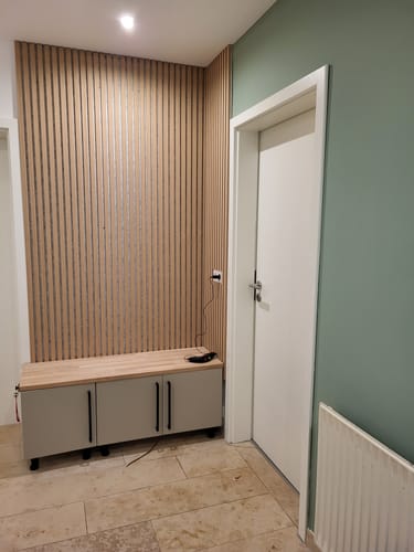 Customer photo review of Akustikpaneele Natürliche Eiche mit Filz Grau - 240 cm x 60 cm