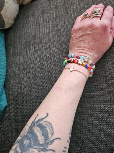 Customer photo review of Pfotenarmband - Blumenwiese