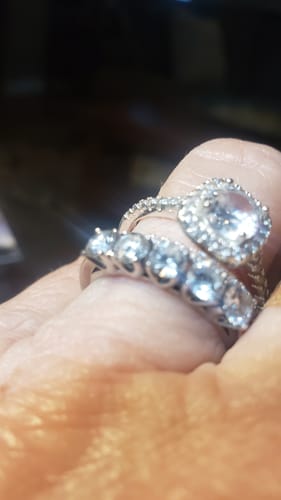 Customer photo review of 1.50 CT Round Cut Diamonds - Wedding Band