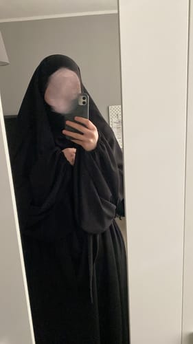 Customer photo review of Abaya Merve