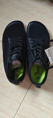 Customer photo review of Roots Freedom Black