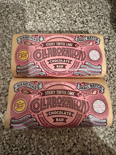 Customer photo review of Finch Bakery Collaboration chocolate bar 230g