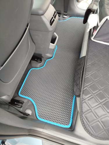 Customer photo review of Kofferraumwanne nach Maß