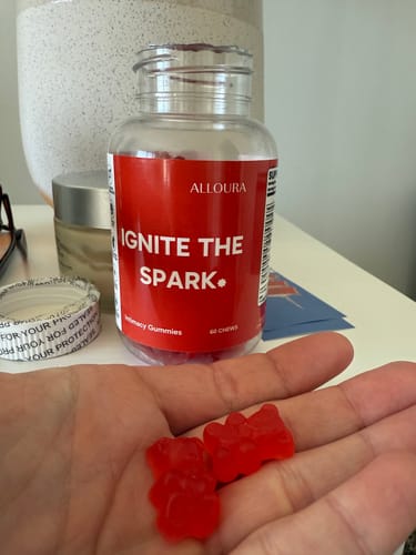 Customer photo review of Intimacy Gummies