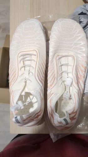 Customer photo review of Universal Barfußschuhe