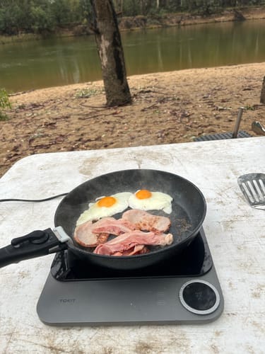 Customer photo review of TOKIT Smart Induction Cooker Pro