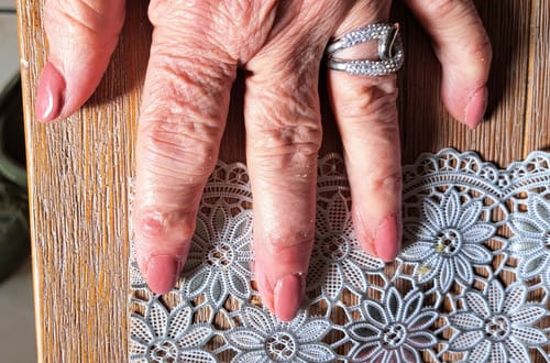 Customer photo review of Mocha Rose Dipping Powder