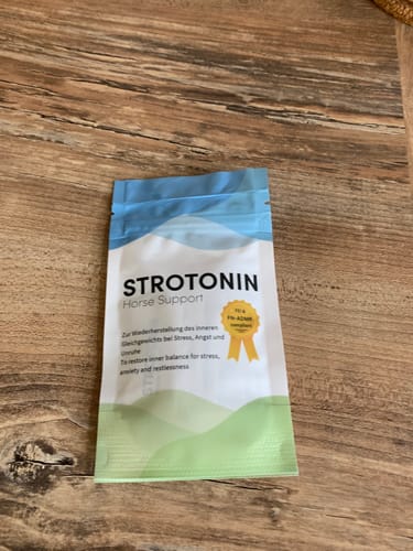 Customer photo review of Strotonin Horse Support
