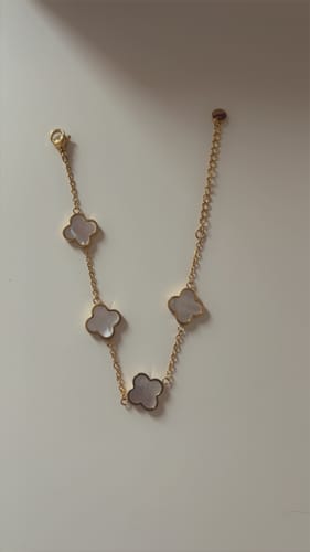 Kundenbewertung mit Foto zu White Clover Armband