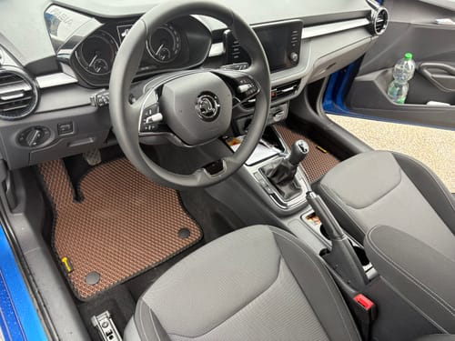 Louis-ferdinand L. review of Auto Fußmatten nach Maß - Vorne image 1 out of 1