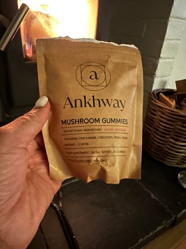 Customer photo review of 2-Month Mushroom Gummies