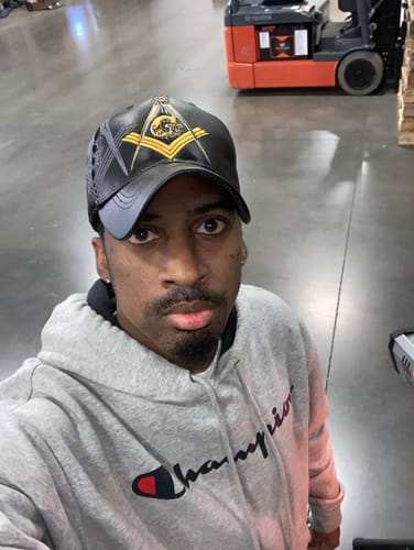 Customer photo review of Mason Hat Black Leather Baseball Cap with Masonic Logo Freemasons Shriners Prince Hall Lodge Leather Headwear