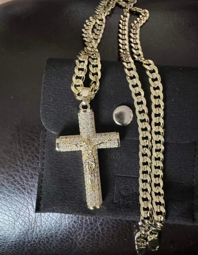 Customer photo review of No Fade 14k Gold-Plated Cuban Figaro Chain with Jesus Christ Crucifix