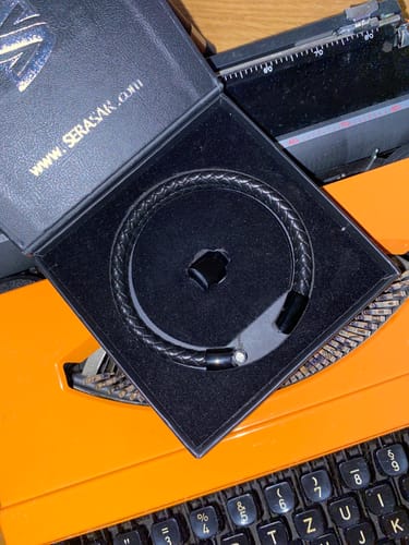 Customer photo review of Lederarmband "Double"