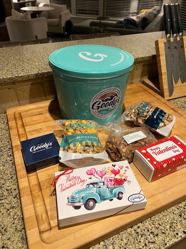 Customer photo review of 2-Flavor Popcorn Tin