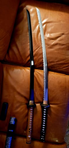 Customer photo review of 41" Damascus Steel Samurai Katana Sword w/ Hammer Punched Spine