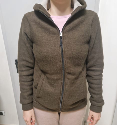 Customer photo review of Felpa donna in lana