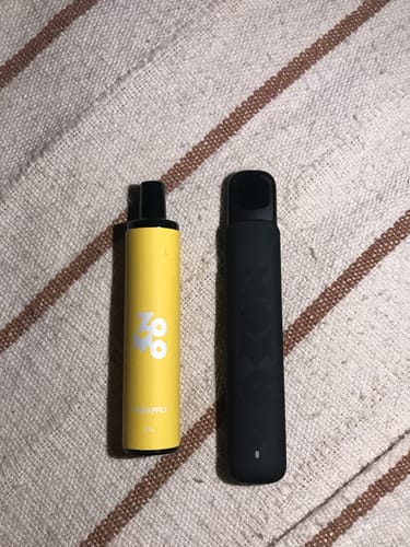 Customer photo review of Zomo Flow 800 Puffs 5% Vaper Desechable