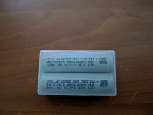 Customer photo review of Molicel P28A 18650 2800mAh 35A Battery