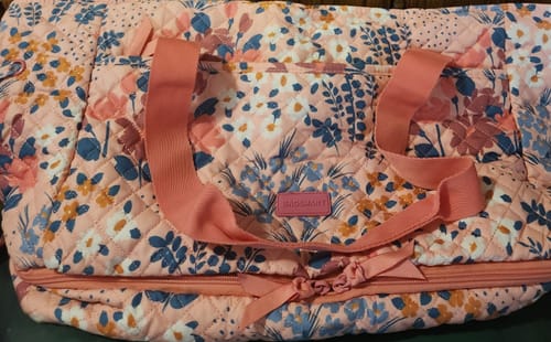 Customer photo review of The Wanderland Travel Duffle