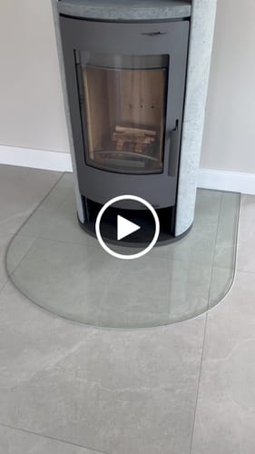Customer video review of Glasplatte Kamin, Funkenschutzplatte Glas für Kaminofen - Rundbogen