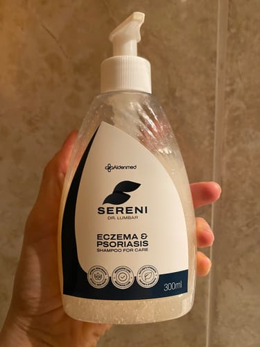 Customer photo review of Sereni Pikkelysömör és Ekcéma Sampon