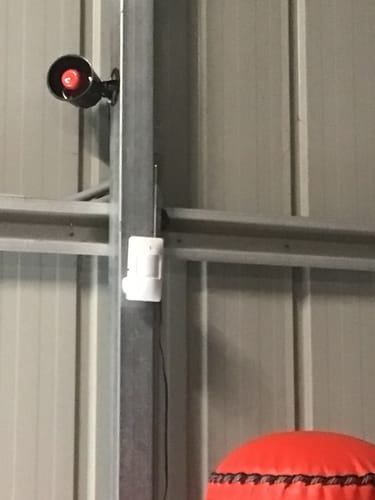 Customer photo review of Wifi infrared induction anti-theft loudly alarm for shops, stores, and homes
