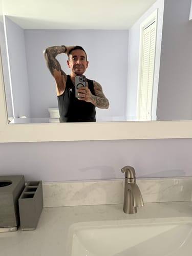 Customer photo review of Men's Heat-Trapping Sweat Vest