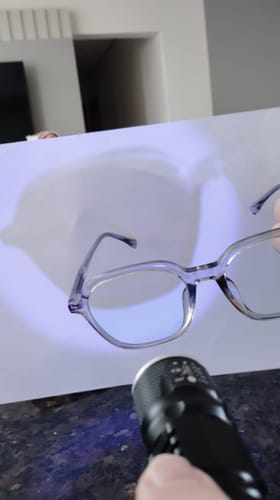 Customer photo review of Óculos Orbit I Anti Luz Azul
