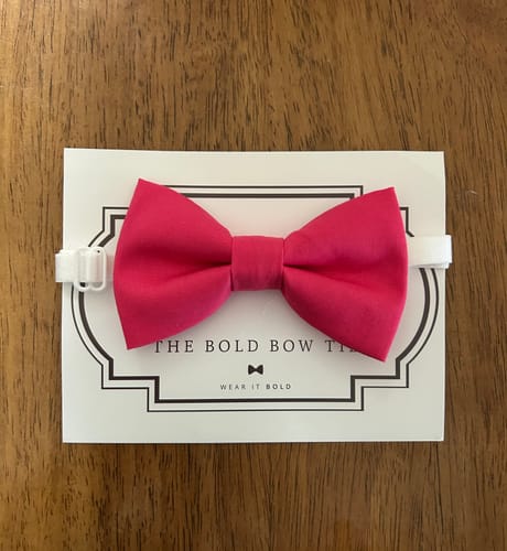 Olivia P. review of Fuchsia Pink Bow Tie image 1 out of 1