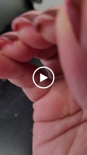 Customer video review of Press On Nails Adhesive Tabs-10 sheets, 300 pcs