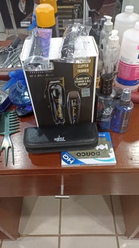 Customer photo review of Wahl - Barber Combo Cordless