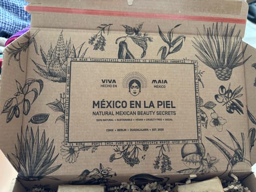 Customer photo review of Essentials