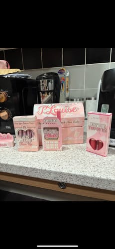 Customer photo review of P. Louise Budget Box October (One Time Purchase)