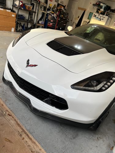 Stephen H. review of Chevrolet Corvette C7 Stage 2 Front Splitter image 1 out of 1