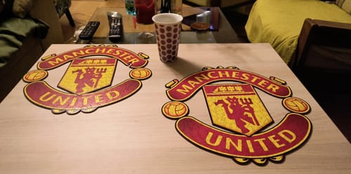 Customer photo review of Manchester United FC® Logo - Wooden Puzzle