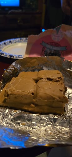 Customer photo review of Finch Bakery Collaboration chocolate bar 230g