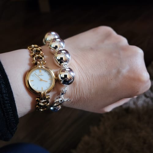 Customer photo review of Maxi Puffy Beads Bracelet